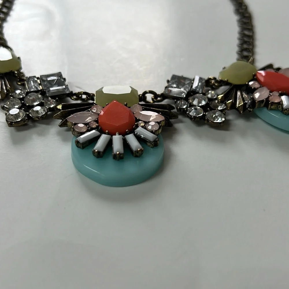 Necklace - Picture 3 of 6